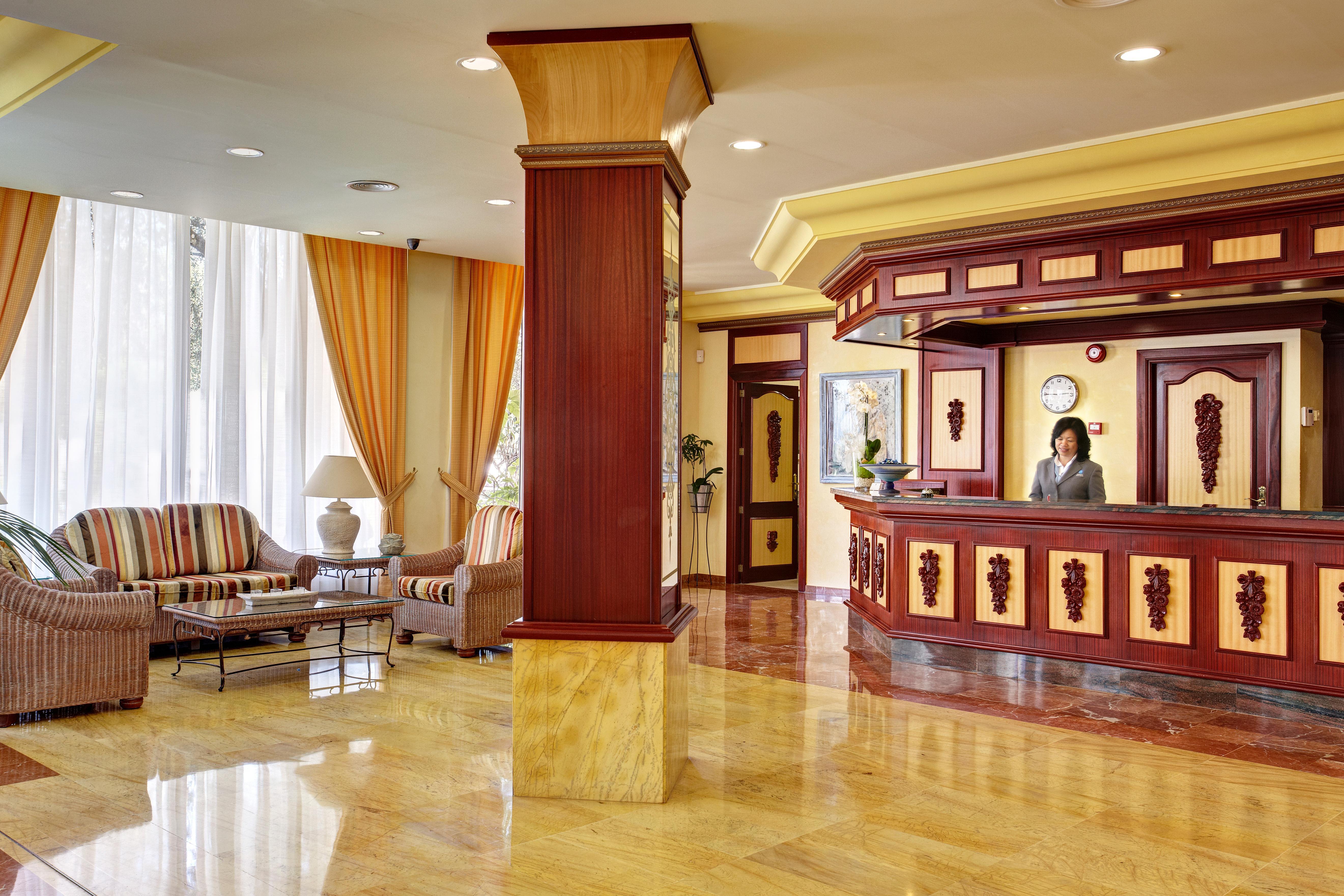 Grupotel Santa Eularia & Spa - Adults Only サンタ・エウラリア・デス・リウ エクステリア 写真