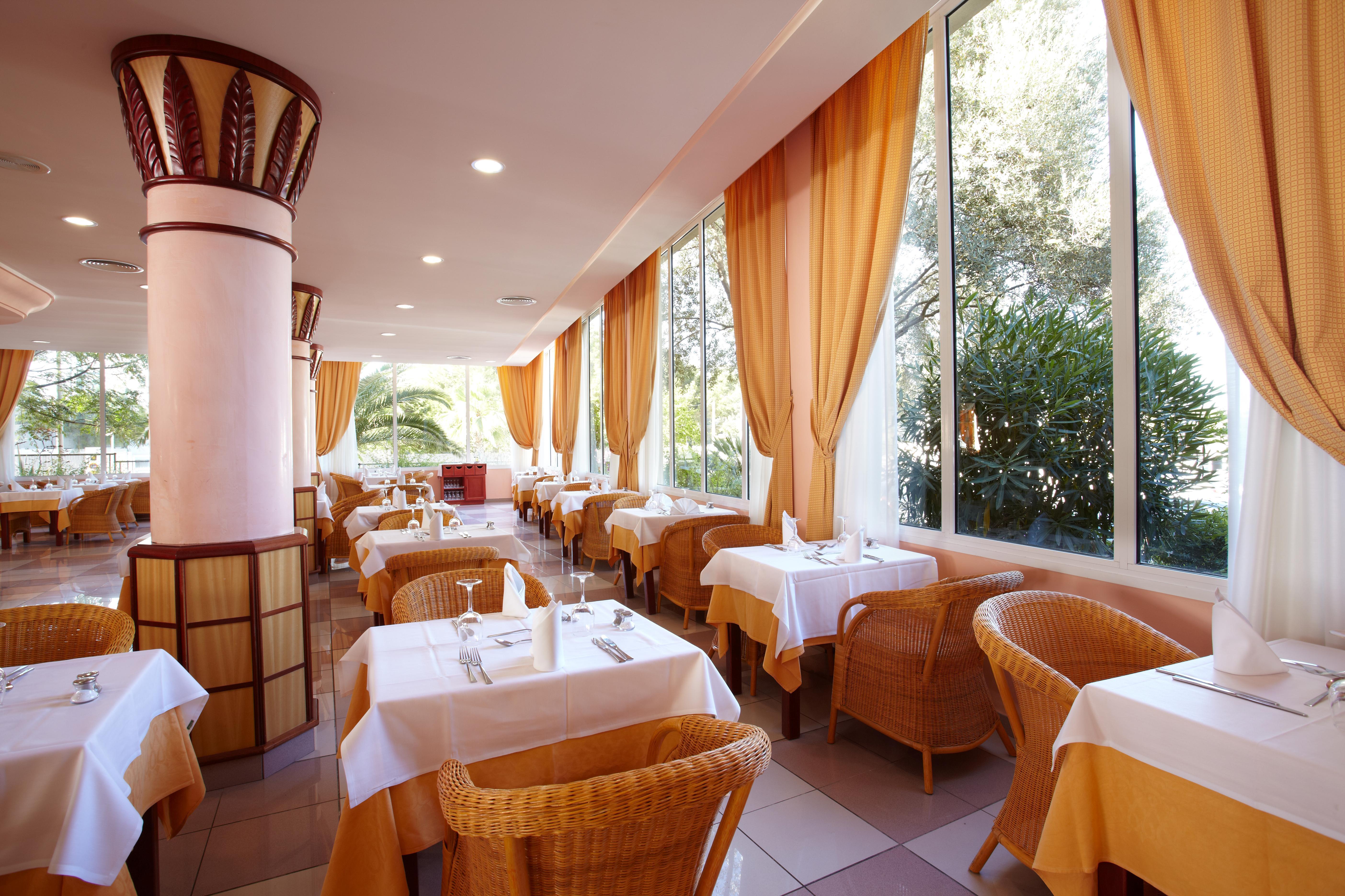Grupotel Santa Eularia & Spa - Adults Only サンタ・エウラリア・デス・リウ エクステリア 写真