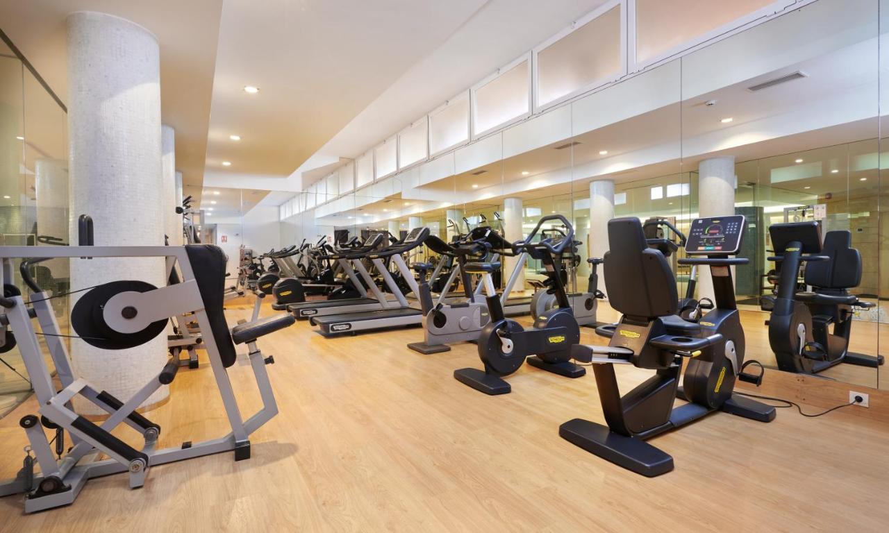 Grupotel Santa Eularia & Spa - Adults Only サンタ・エウラリア・デス・リウ エクステリア 写真