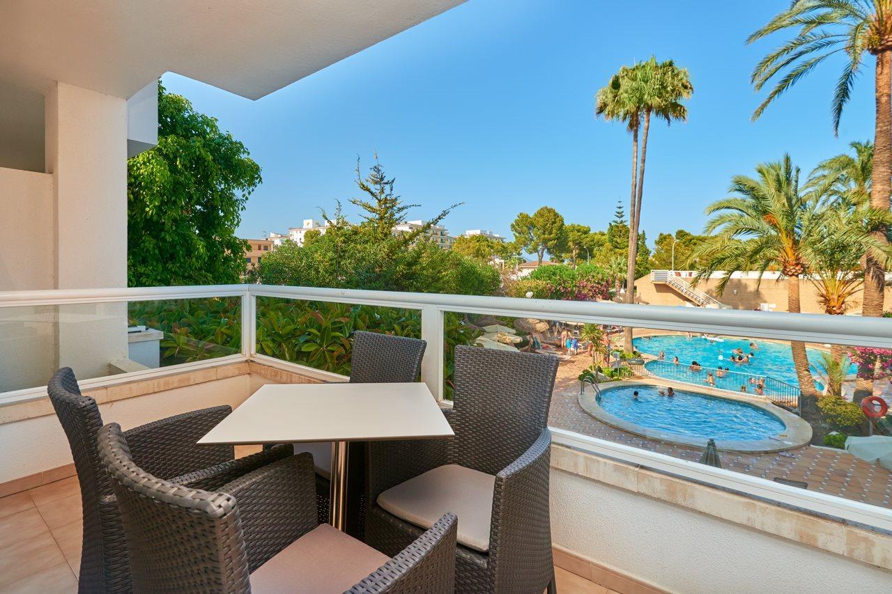 Grupotel Santa Eularia & Spa - Adults Only サンタ・エウラリア・デス・リウ エクステリア 写真