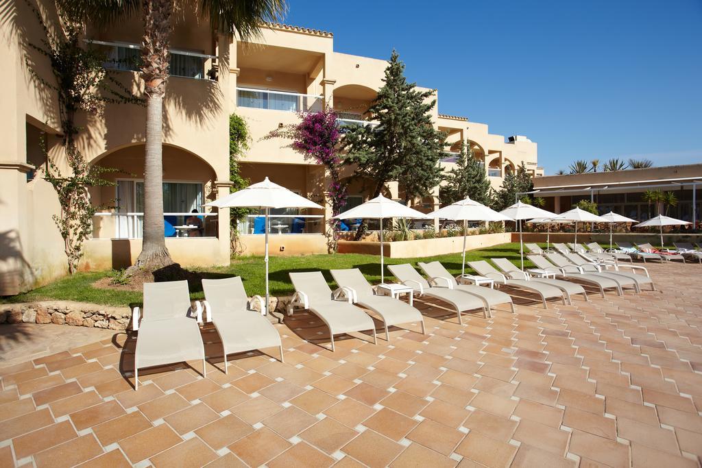 Grupotel Santa Eularia & Spa - Adults Only サンタ・エウラリア・デス・リウ エクステリア 写真