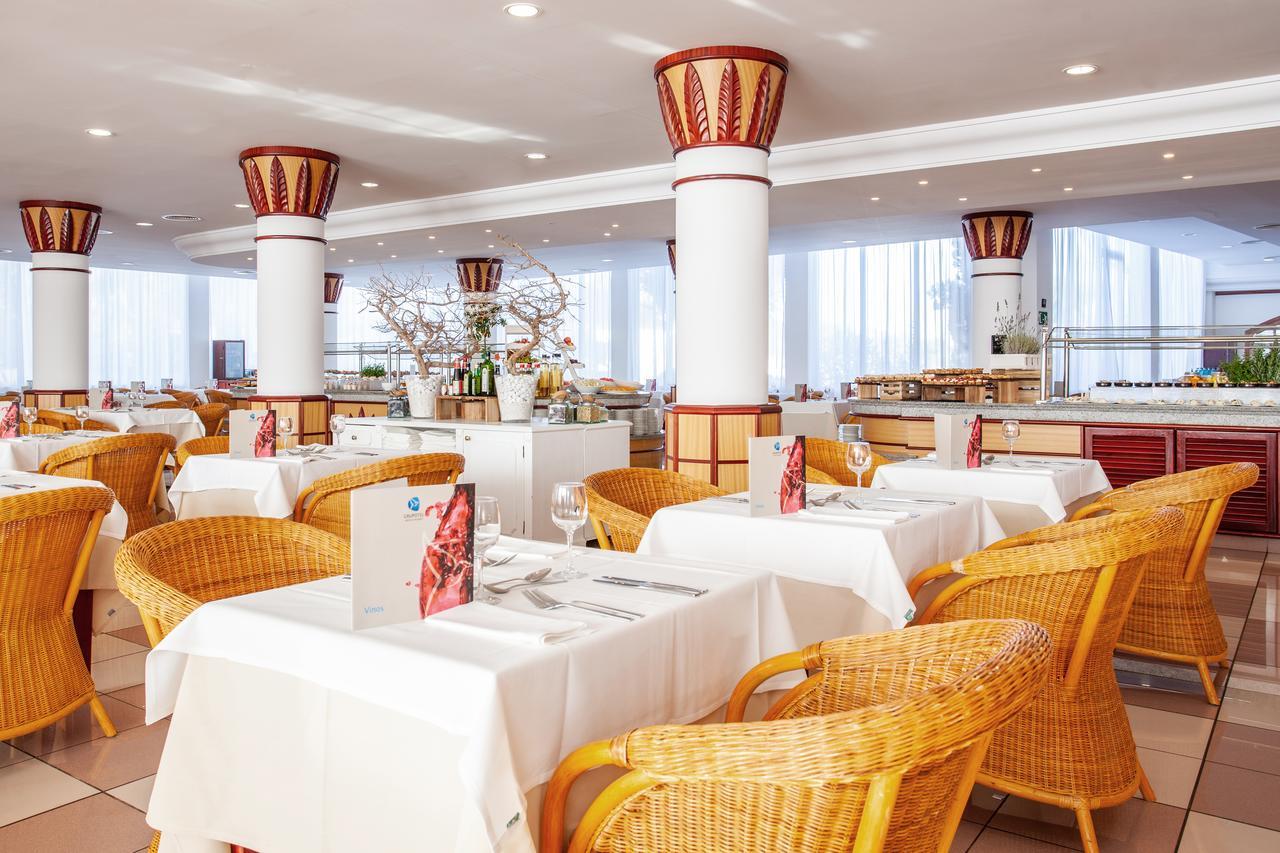 Grupotel Santa Eularia & Spa - Adults Only サンタ・エウラリア・デス・リウ エクステリア 写真