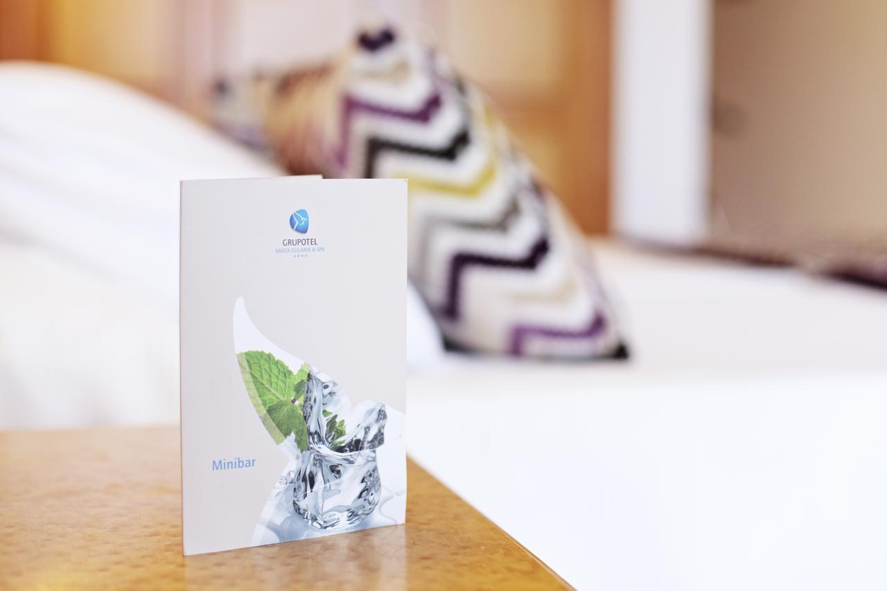 Grupotel Santa Eularia & Spa - Adults Only サンタ・エウラリア・デス・リウ エクステリア 写真